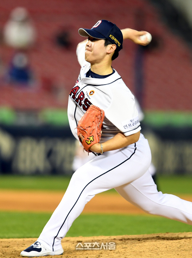 [포토] 역투하는 김명신