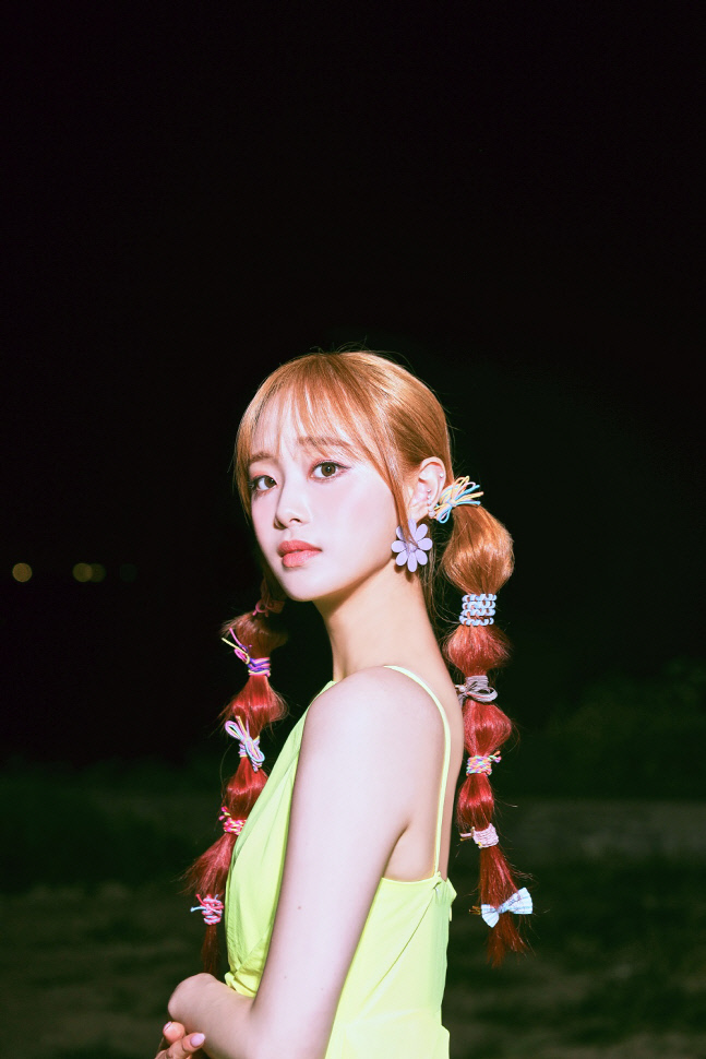 이달의 소녀 츄, '정글의 법칙' 첫 출연…과즙미 폭발