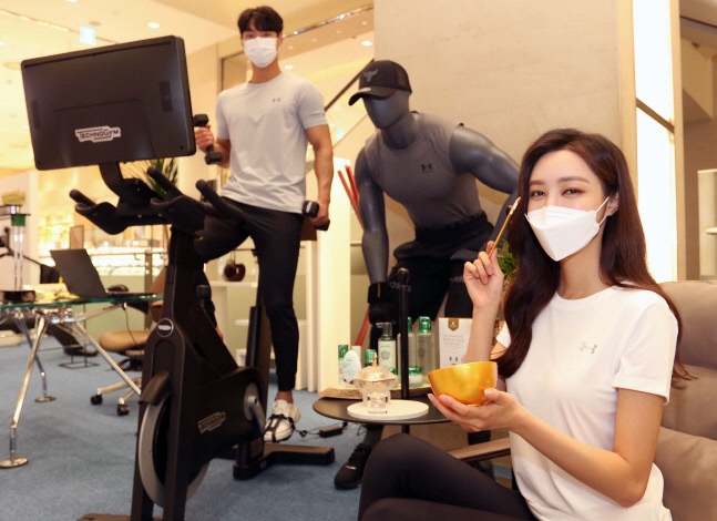 [포토] "집콕도 건강하게" 신세계百, '헬스&뷰티 홈케어’ 행사