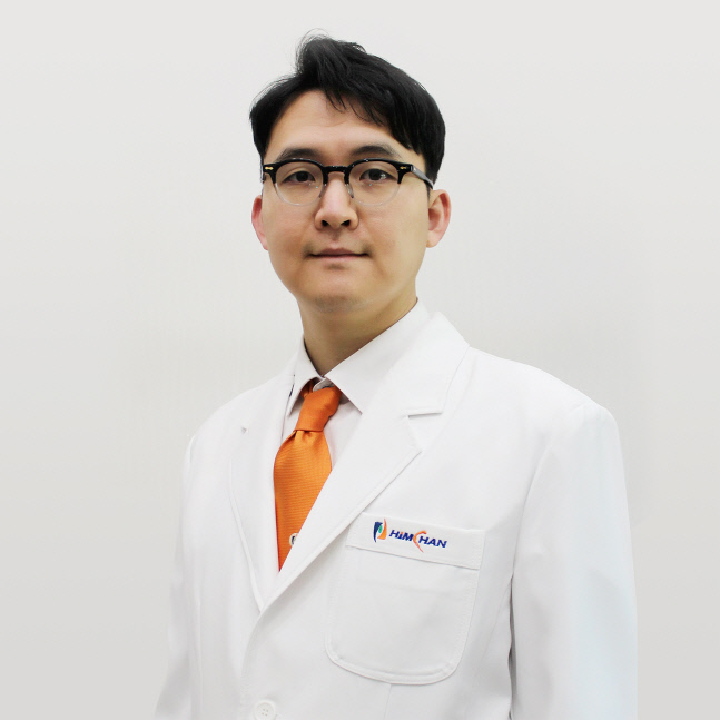 창원힘찬병원 이광진 원장_신경외과 전문의