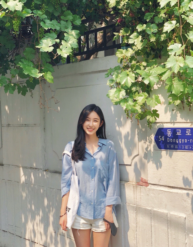 키움 25일 SSG와 홈경기에서 하트시그널 박지현 시구자 초청