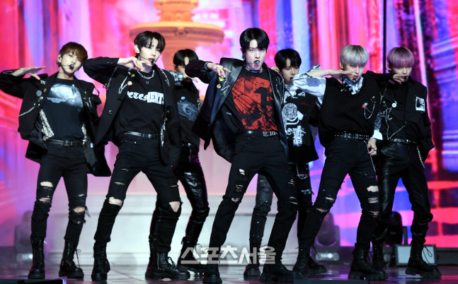 [포토] 엔하이픈 \'야성미 뿜뿜\'