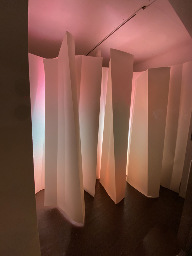 김선희 작가 '빛의 단면 in 일상의 단면'전