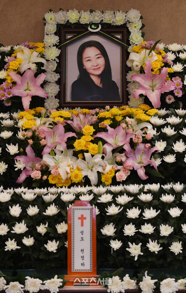 [포토] 천정하, 자택서 별세…'향년 52세' '