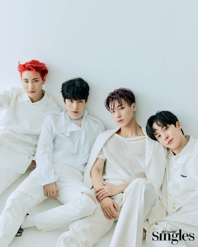 [싱글즈 5월호] 이미테이션 보도자료 (2)