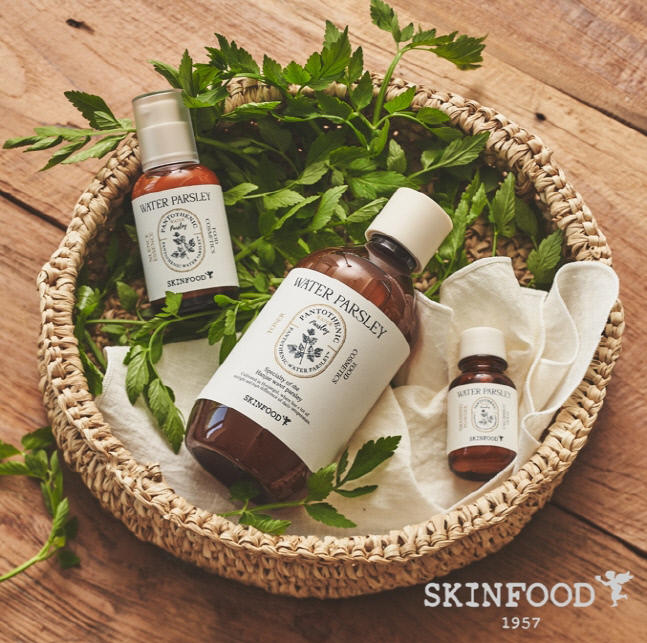 스킨푸드, 청도 한재 미나리 사용한 ‘판토테닉 워터 파슬리 라인’ 출시