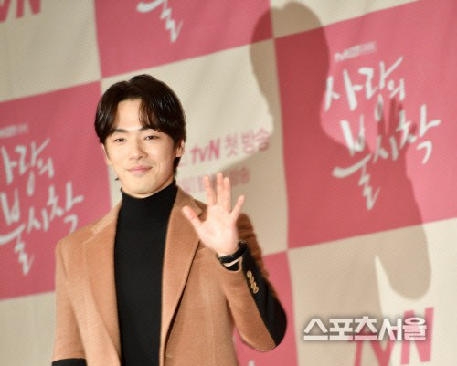 오앤엔터, 김정현 주장 반박 "계약만료는 일방적 주장…법적 대응"[전문]