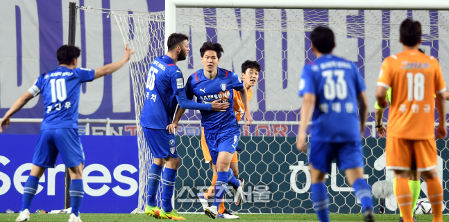 [포토] 골 김건희 '추격하자'