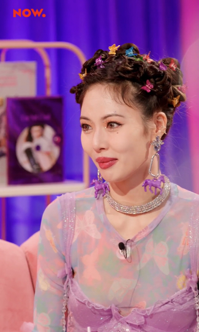 [네이버 NOW] OUTNOW_현아 (1)