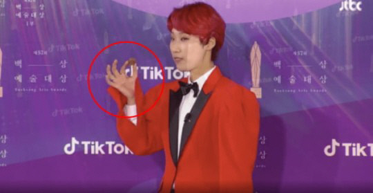 재재 '남혐' 논란에 '문명특급' 측 "특정 손동작 아니다" 해명[전문]