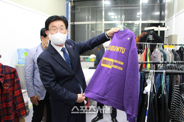 강인규 나주시장, 아나바다 장터 기부챌린지 동참