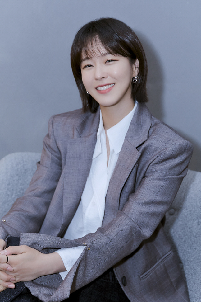 '마우스' 경수진 "시사PD 역할, '그알' 김상중 선배님 연구"[SS인터뷰]