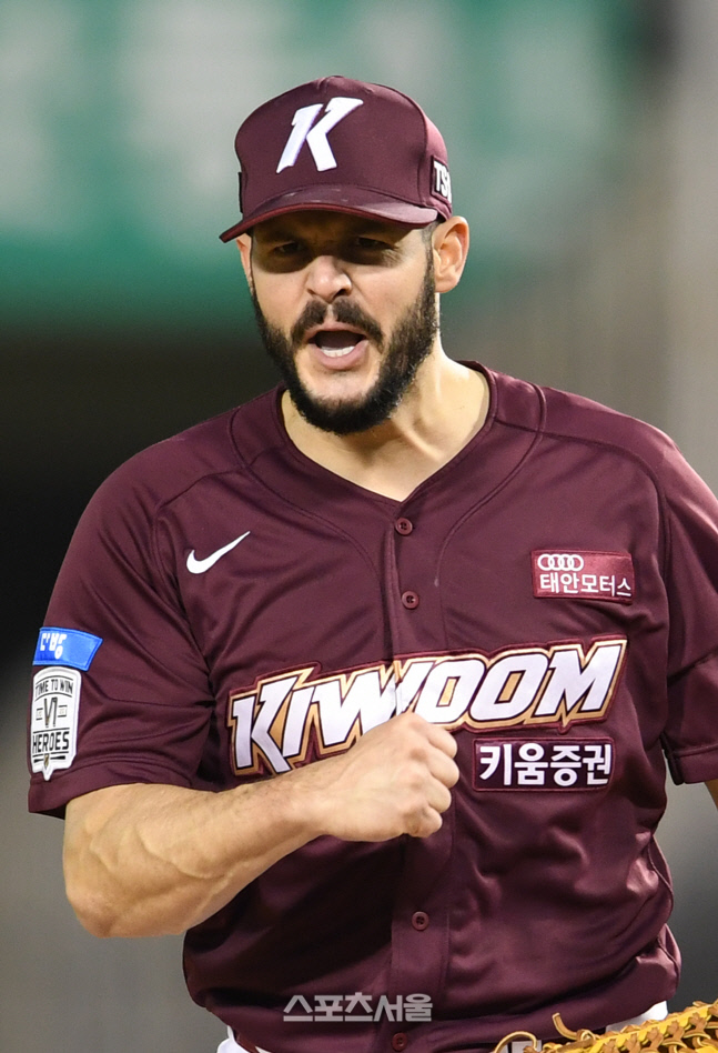 'ERA 9위→1위' 환골탈태 선발진, 기대감 갖게 하는 6월 키움 순위