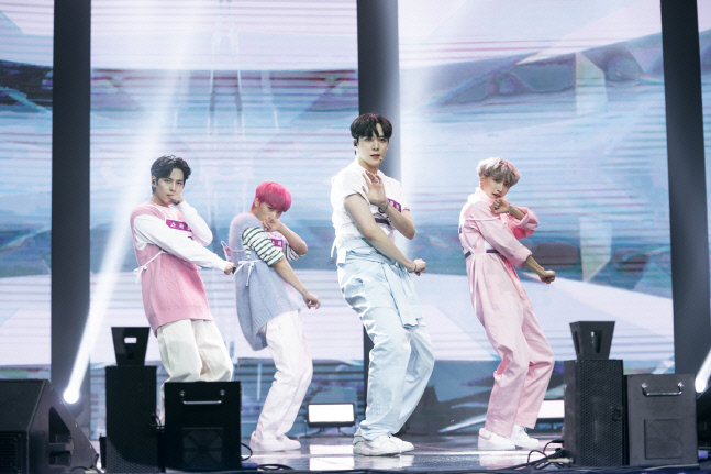 이미테이션 그룹_스파클링