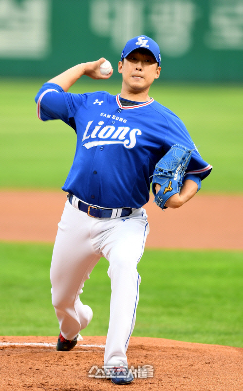 경찰, 전 삼성 투수 윤성환에 구속영장 신청...'불법도박 혐의'