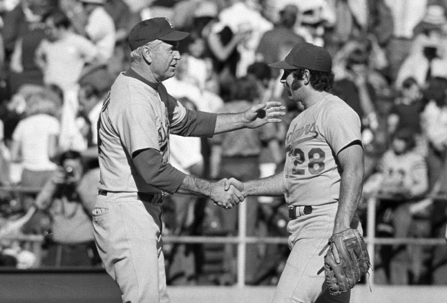Obit Mike Marshall Baseball