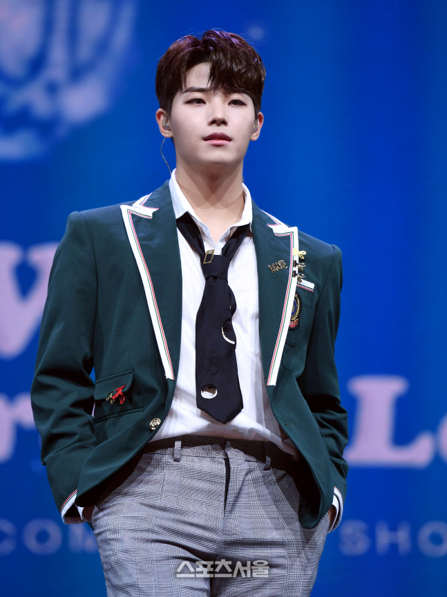 [포토] 고스트나인 손준형 \'카리스마 넘치는 눈빛\'