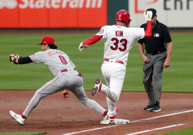 CINCINNATI REDS ST. LOUIS CARDINALS