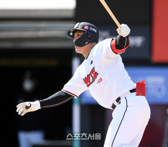 [포토] 황재균 \'또 안타 쳤어\'