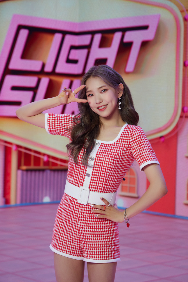 LIGHTSUM_포토월_휘연(1)