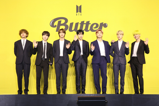 방탄소년단_Butter 글로벌 기자간담회_단체(2)