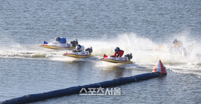 강축 사라진 경정, 춘추전국시대 펼쳐진다