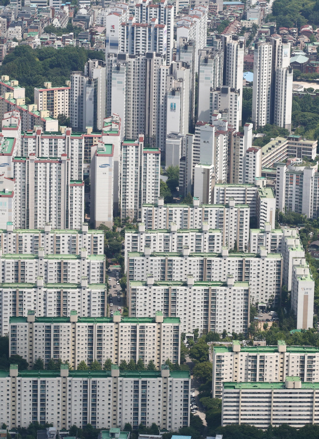 가파르게 상승 중인 수도권 아파트값 평균 7억 돌파, 8개월 만에 1억 상승