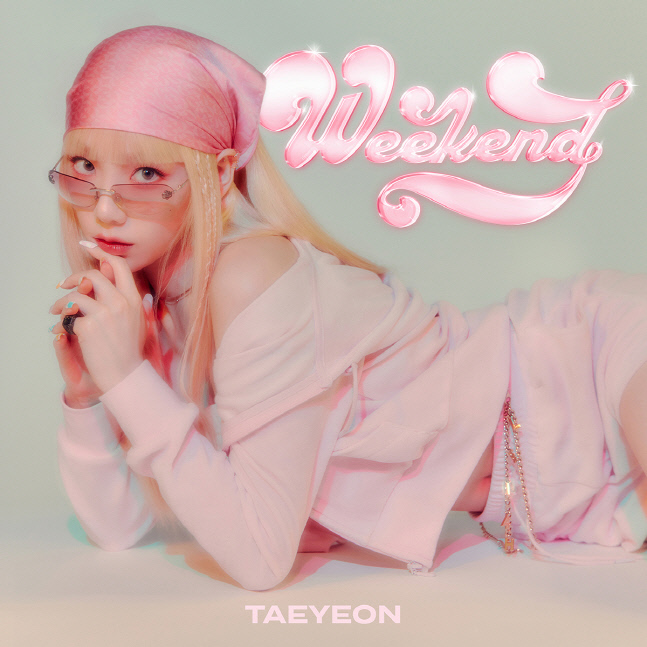 태연 싱글 \'Weekend\' 이미지