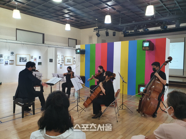 목포시, 세계적 거장 백남준 작가 전시회 성황리에 마무리