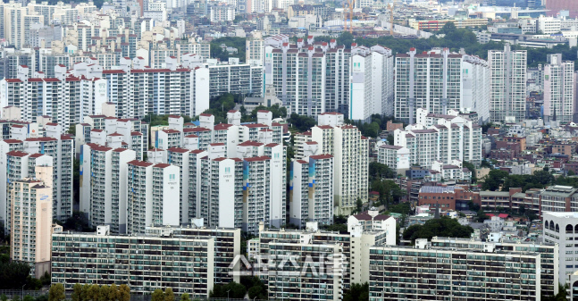 전국이 아파트 경매로 들썩…6월 낙찰가율 역대 최고