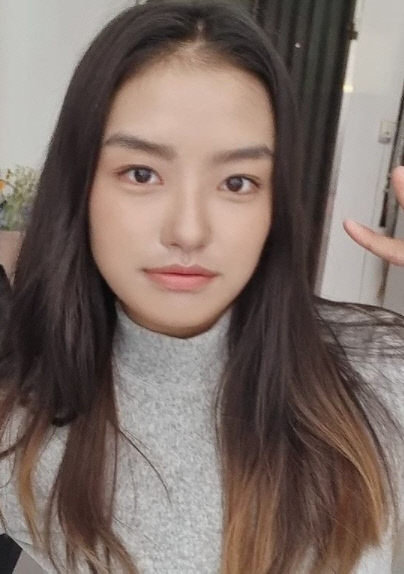 이동국 딸 재아 맞아? 테니스 채 안 잡으니 몰라보겠네[★SNS]