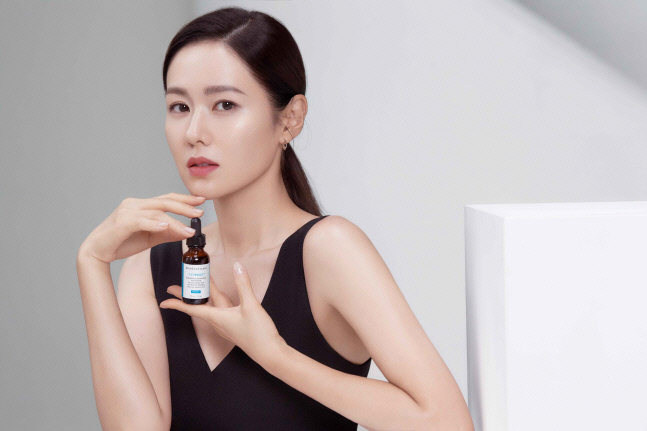 '현빈♥' 손예진 “큰 자부심 느껴”…'스킨수티컬즈' 브랜드 모델 발탁