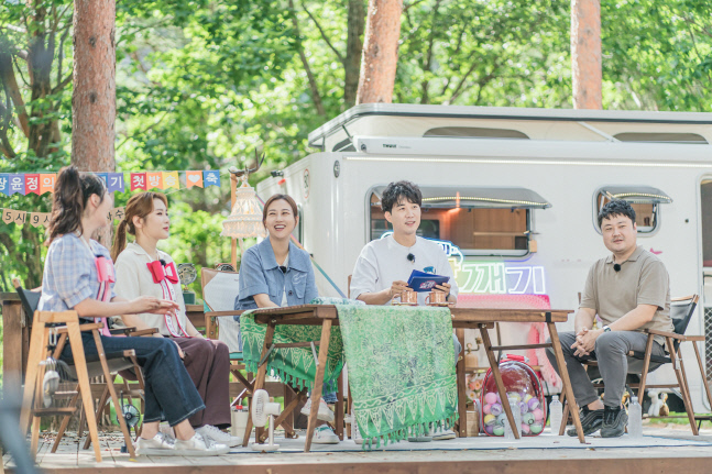 "꿀 케미 보장" '도장깨기' #장윤정♥도경완 #트로트 #캠핑 다잡았다[종합]