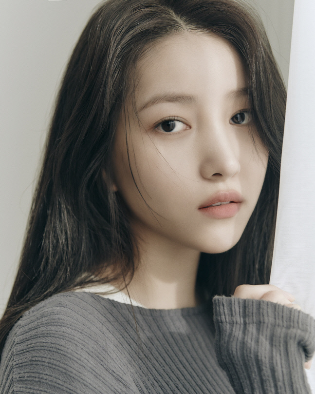 여자친구 소원, 아이오케이컴퍼니와 전속계약…김소정으로 새 출발[공식]