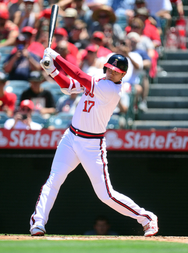 AL 오타니, 두 달 연속 이 달의 선수, NL은 37세 조이 보토