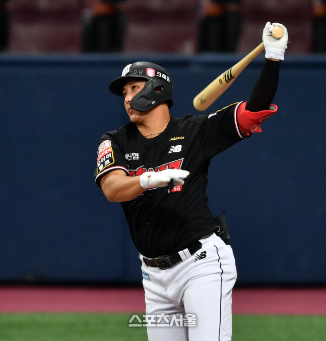 [포토]3회초 안타출루 황재균