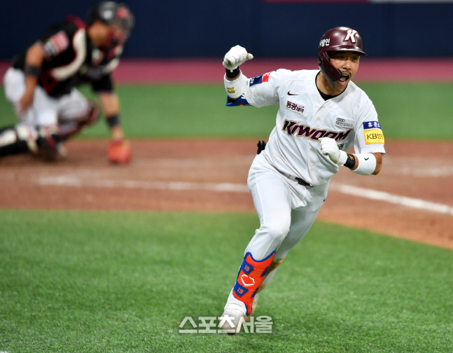 결승타 주인공 이용규 "타이밍만 맞추려고 했는데 안타 나왔다"