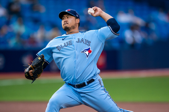 시즌 11승 달성해 AL 다승 공동 1위 올라선 류현진