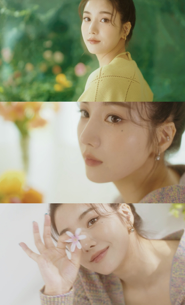 '솔로 데뷔' 권은비, 비주얼·음색으로 글로벌 팬심 저격