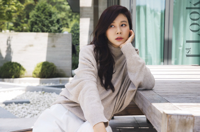 가을 여신으로 변신한 김하늘, 독보적인 아름다움(화보)