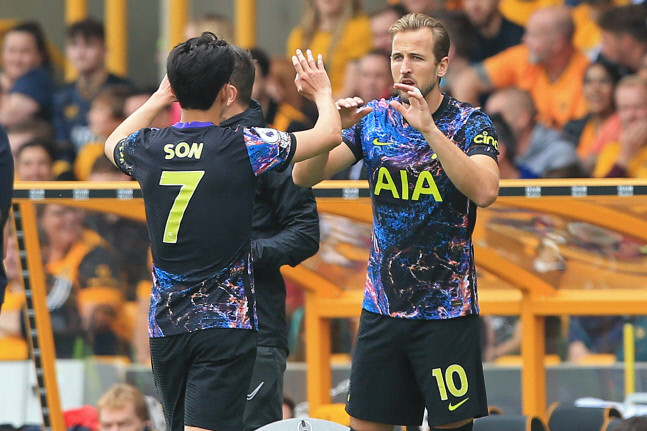 손흥민 '영혼의 파트너'와 한시즌 더…케인, 전격 잔류 선언! EPL 통산 최다합작골도 바라본다