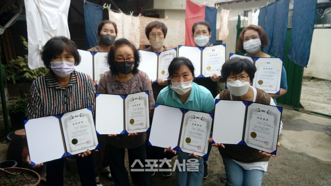 완주군 천연염색연구회, ‘천연염색 크라프트 2급 강사’ 자격증 취득