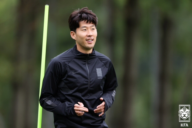 '캡틴' 손흥민의 소신 "이라크 시간지연 발언? 여전히 내 생각 같다, 축구는 축구를 해야 재미있다" [일문일답]