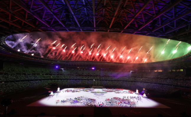 [패럴림픽] 패럴림픽 폐막식 알리는 불꽃