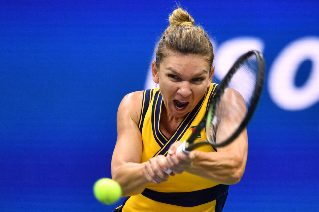 시모나 할렙, 스비톨리아에 졌다...메드베데프는 8강 선착 [US오픈]