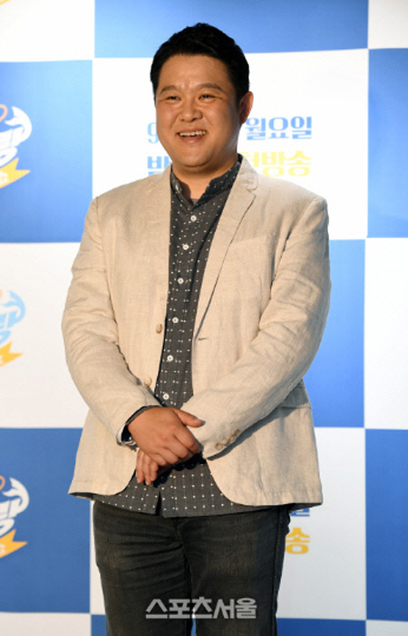 김구라, 늦둥이 아빠 됐다… 子 그리 "아버지 만남 응원해"[종합]