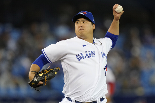 MLB 개인 한 시즌 최다 10패째 당한 토론토 류현진