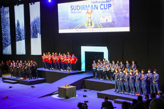 중국 배드민턴, 수디르만컵 12번째 우승...한국은 공동 3위