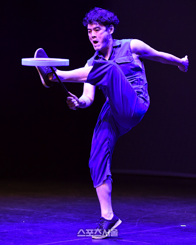 난타전문 판타스틱스팀, 선사 요가시퀀스 챔피언십을 축하 중! [포토]