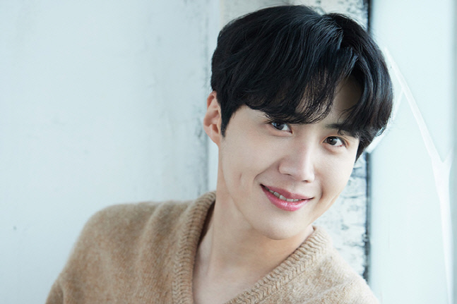 김선호